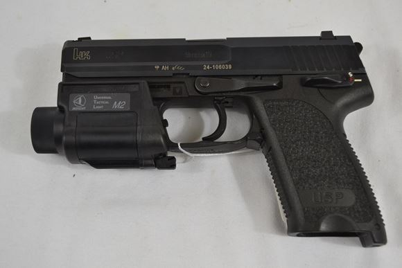 Picture of Used HK USP Semi-Auto 9mm, With Insight M2 Flashlight, 3 Mags & Original Case, Very Good Condition