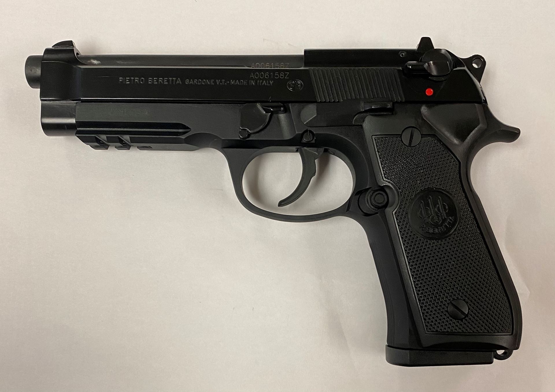 Used Beretta 92A1 9mm Pistol - 3x Mags, Original Box. Very Good ...